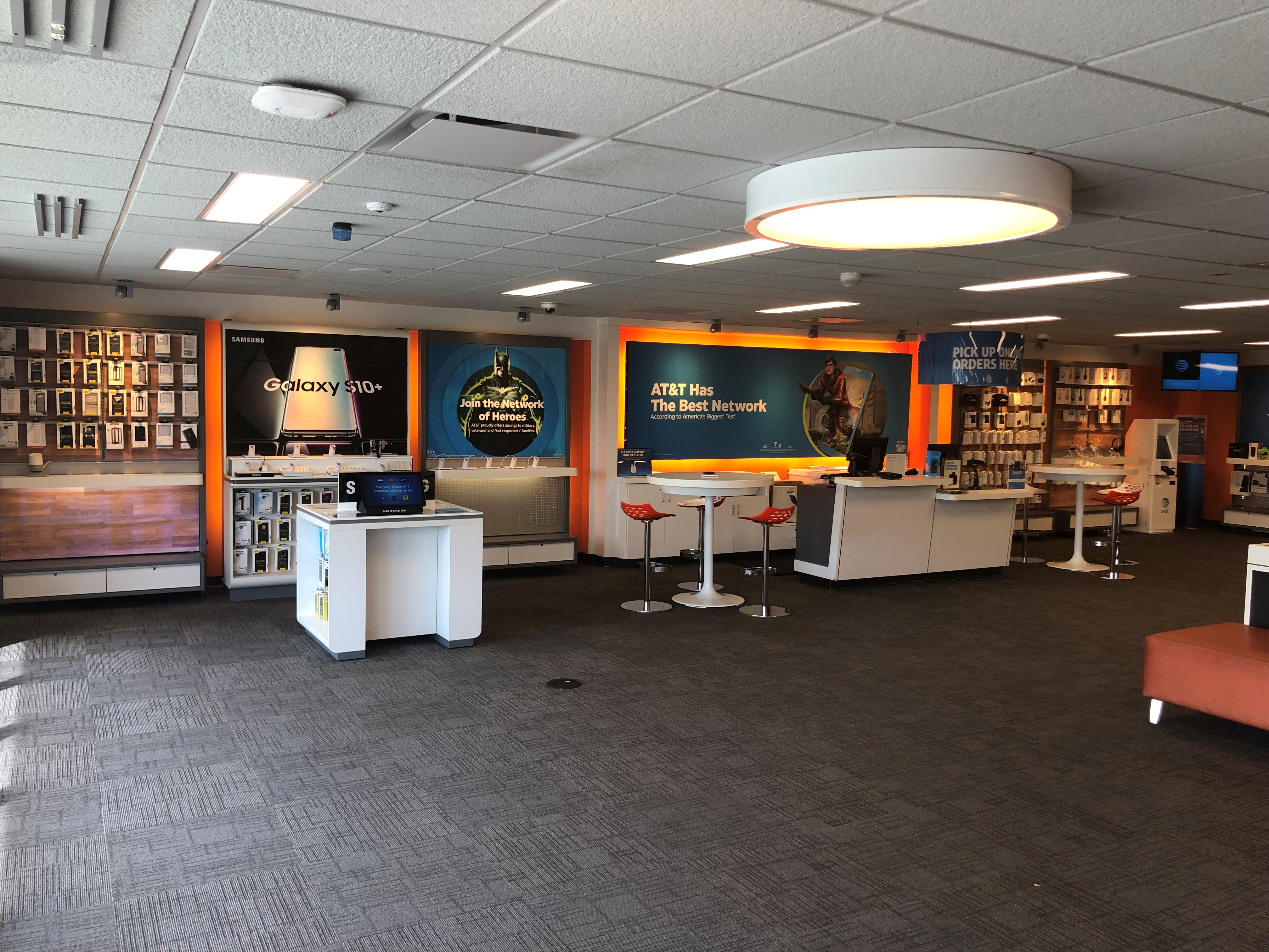 AT&T Store Photo