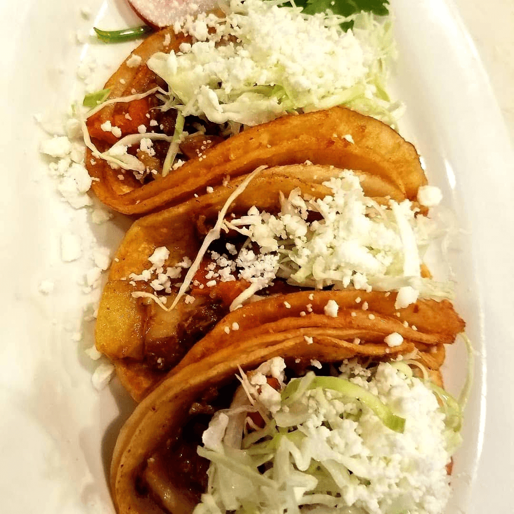 3 Sopes (Jalisco Style)