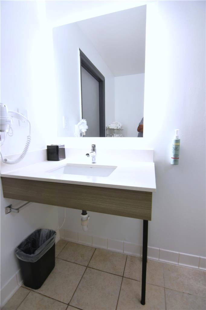 Best Western Point South Image