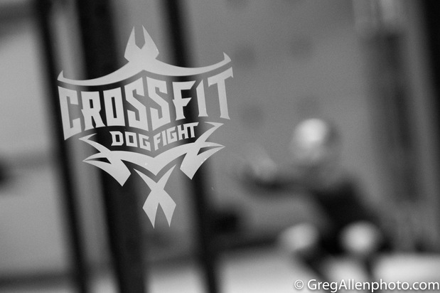Images CrossFit Dog Fight
