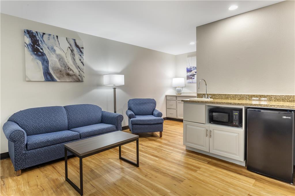 Best Western Mystic Hotel Image