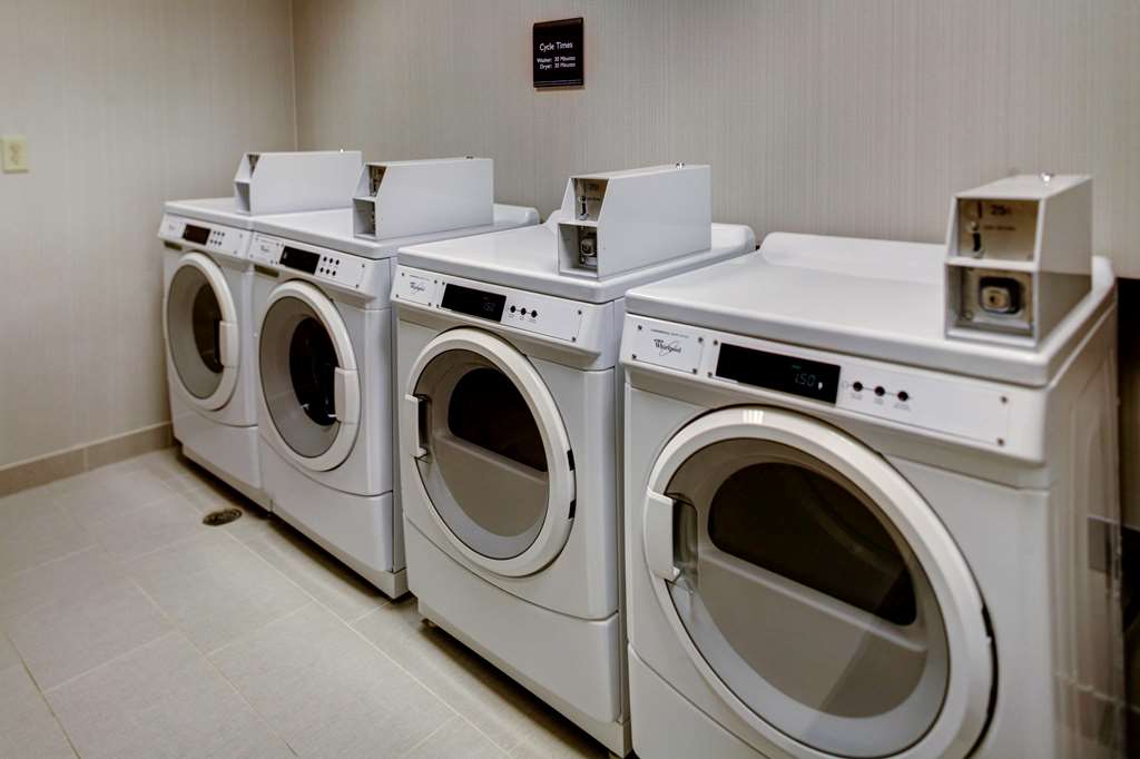 Hilton Garden Inn Overland Park Image