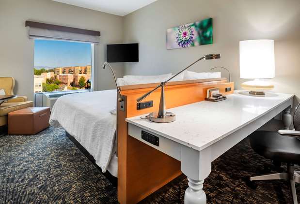 Images Hilton Garden Inn Arvada Denver