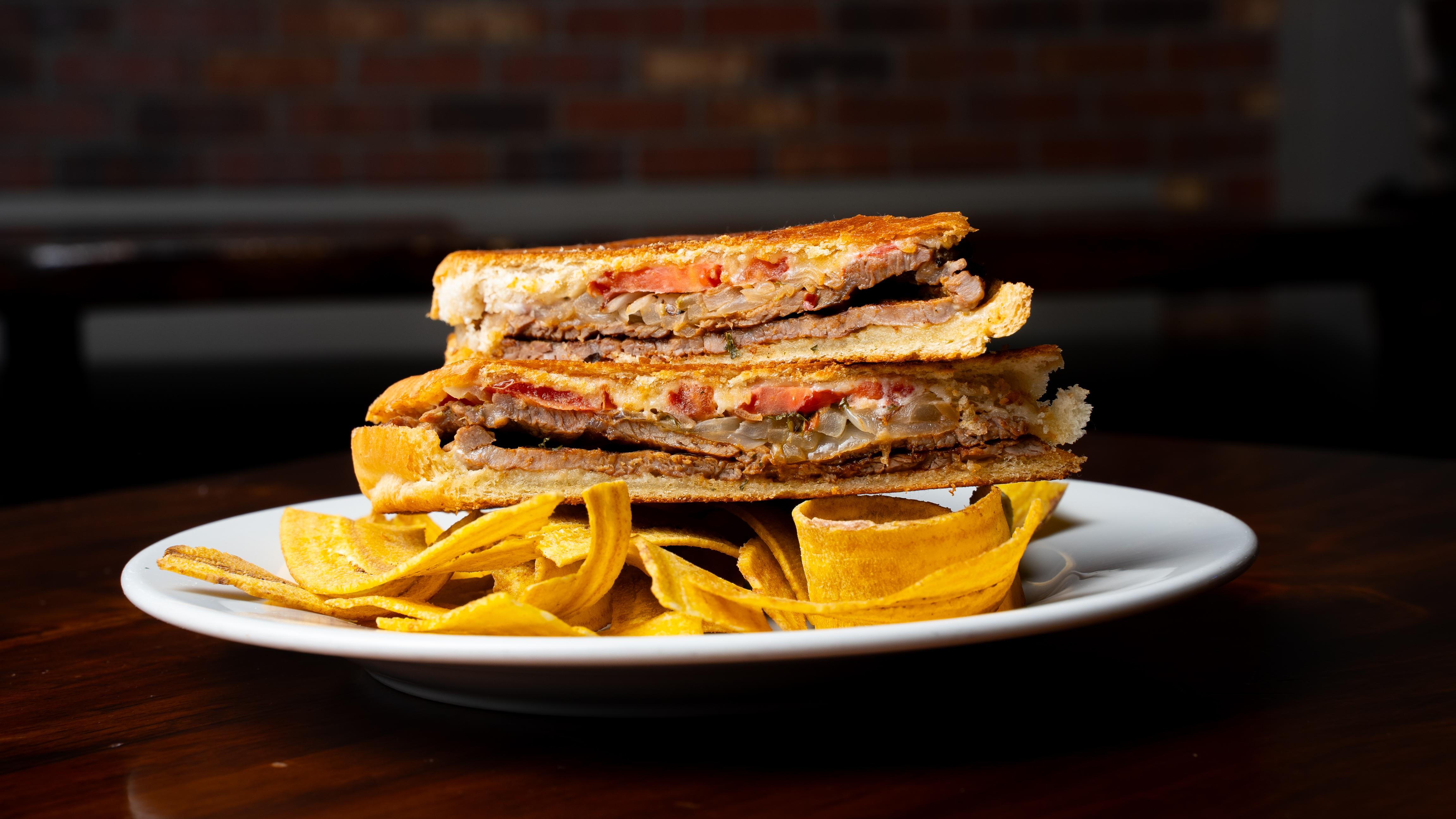 Pan Con Bistec | Steak Sandwich