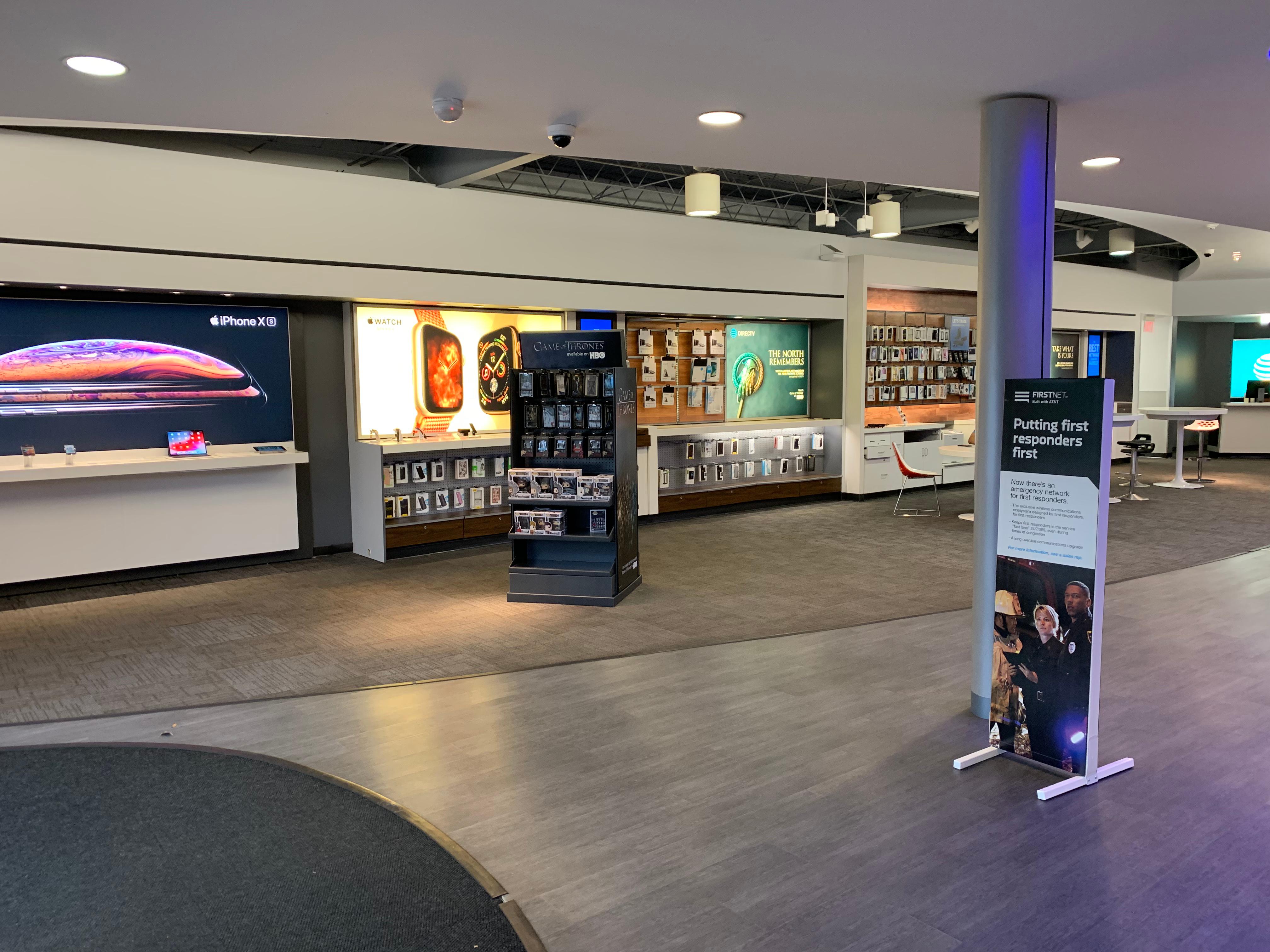 AT&T Store Photo