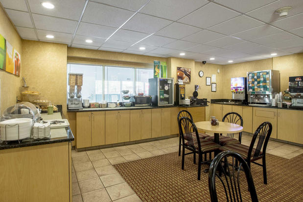 Images Quality Inn & Suites