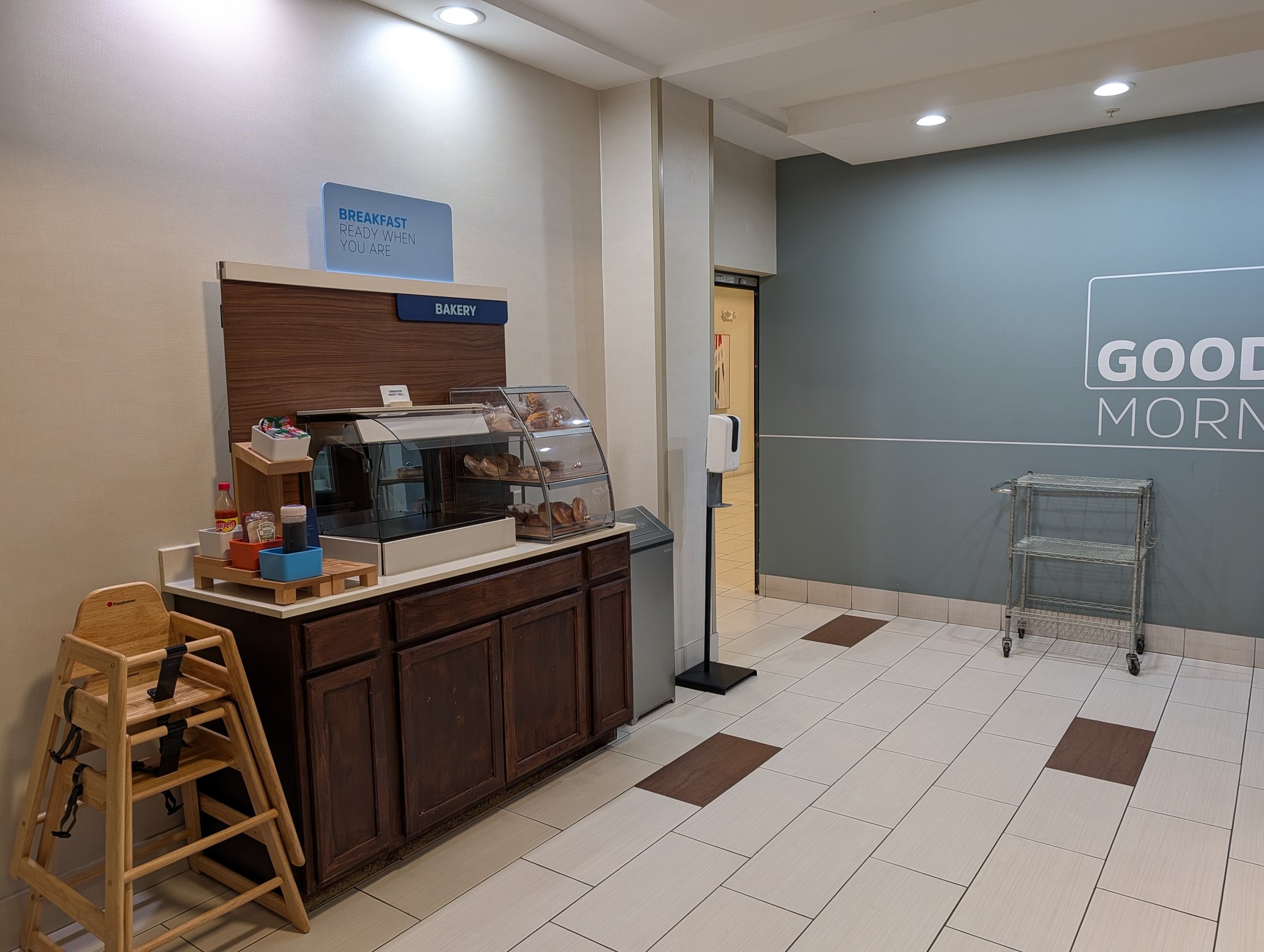 Holiday Inn Express Columbia by IHG Image