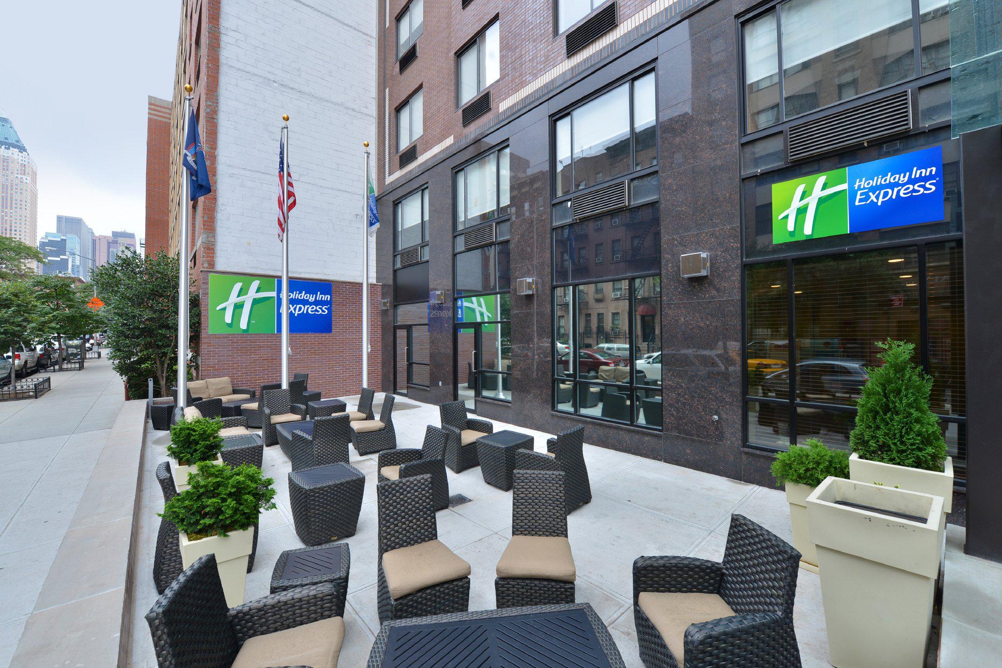 Holiday Inn Express Manhattan Midtown West Photo