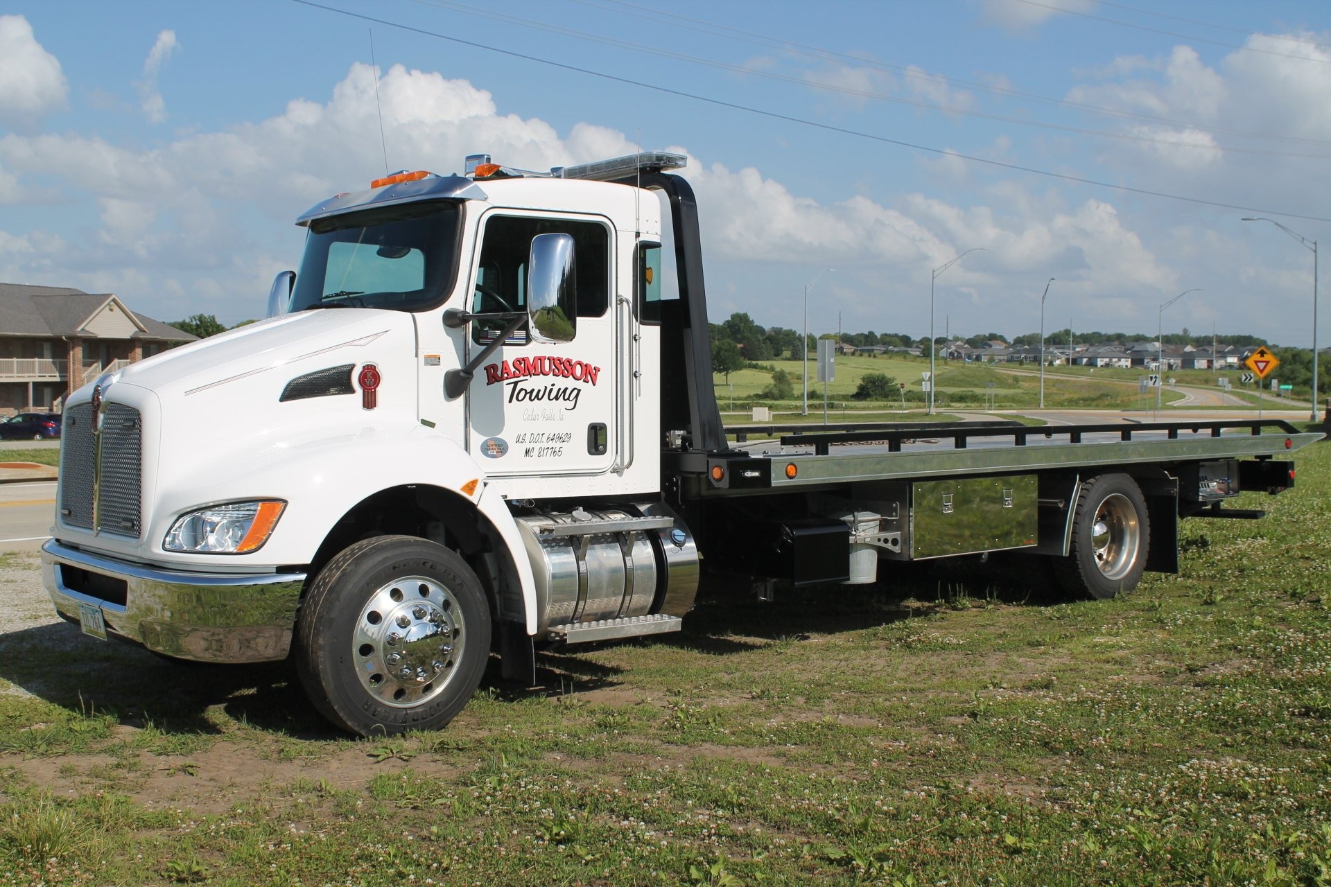 Rasmusson Towing & Recovery Service Image