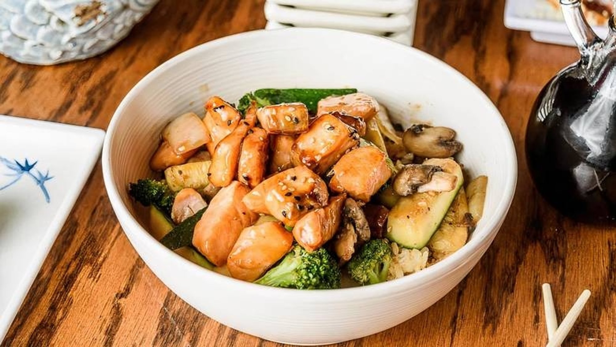 Salmon & Shrimp Bowl DINNER •