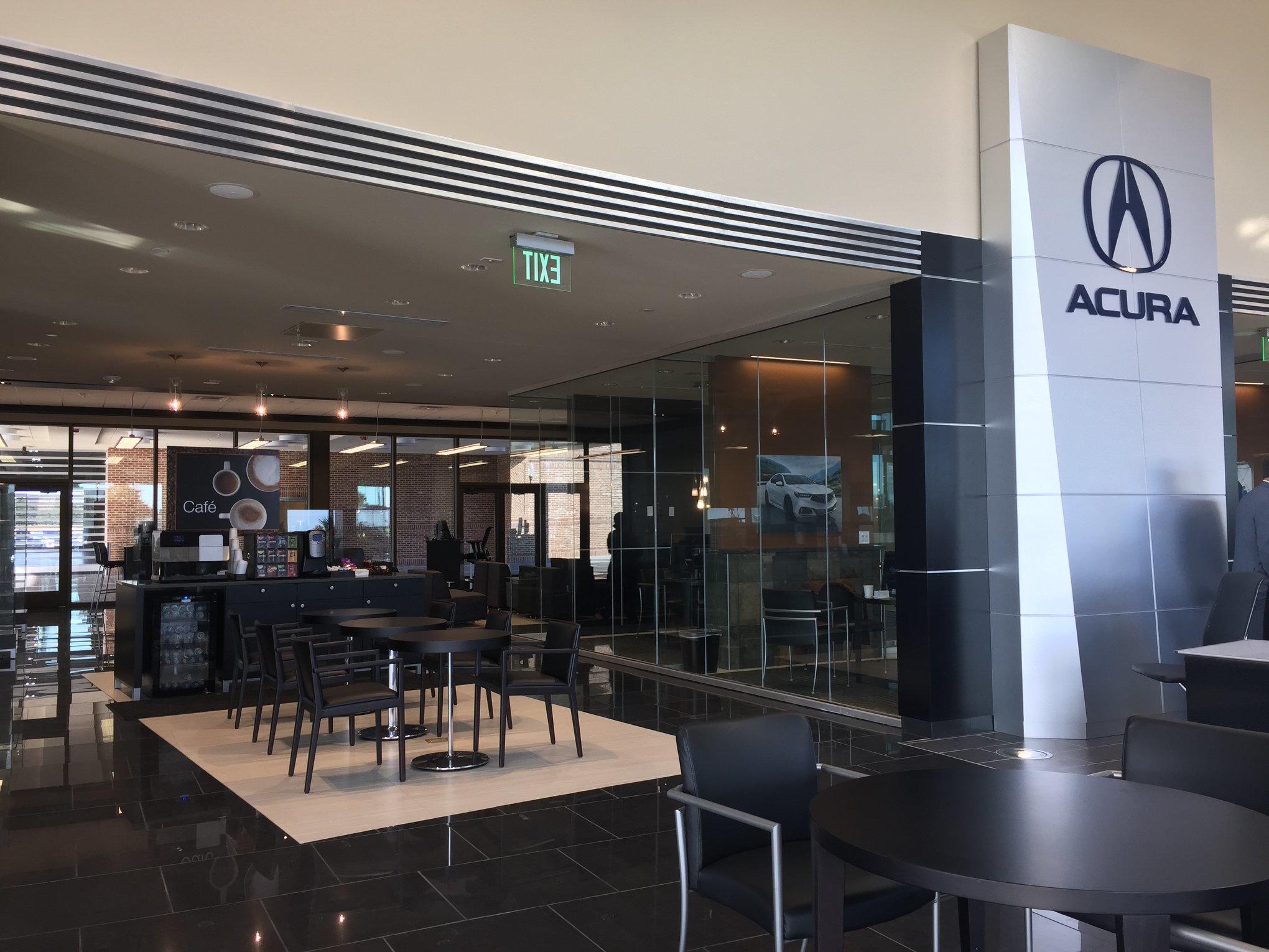 Sterling McCall Acura Sugar Land Photo