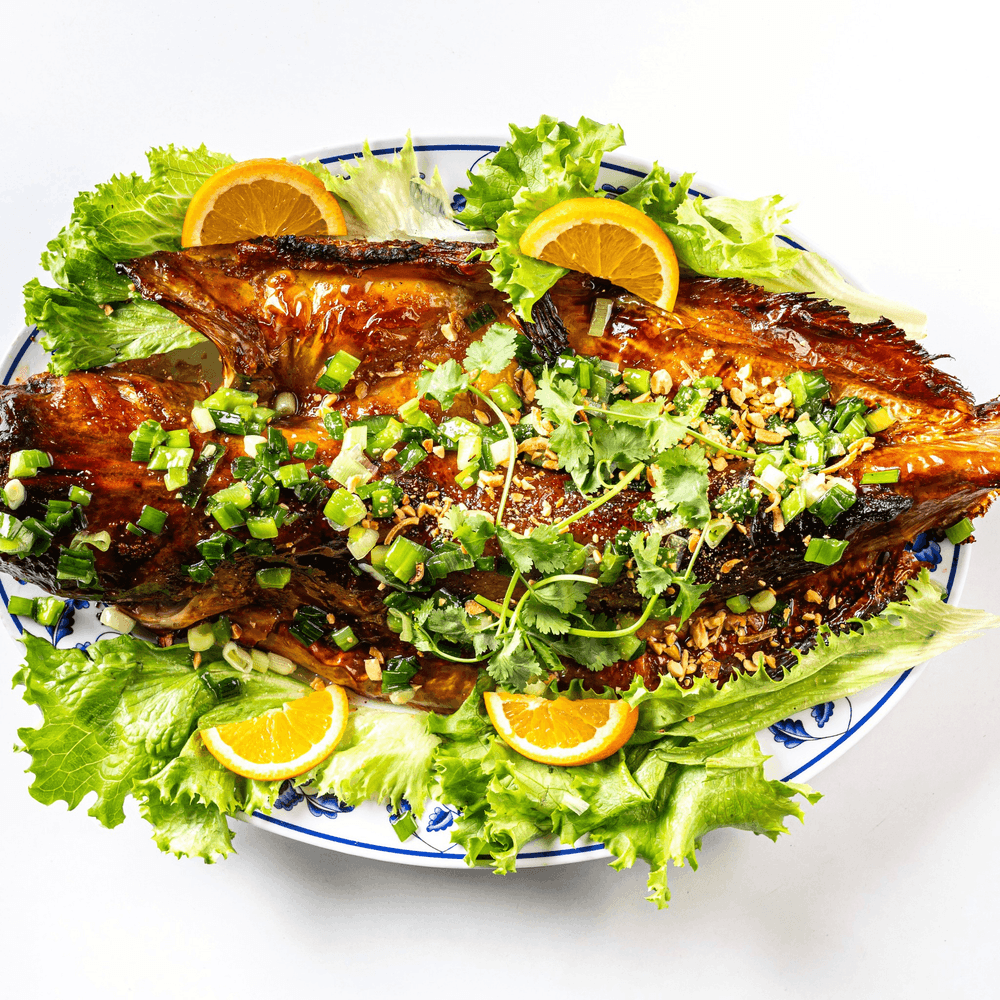 Baked Whole Catfish/Cá Bông Lau Nướng Lò