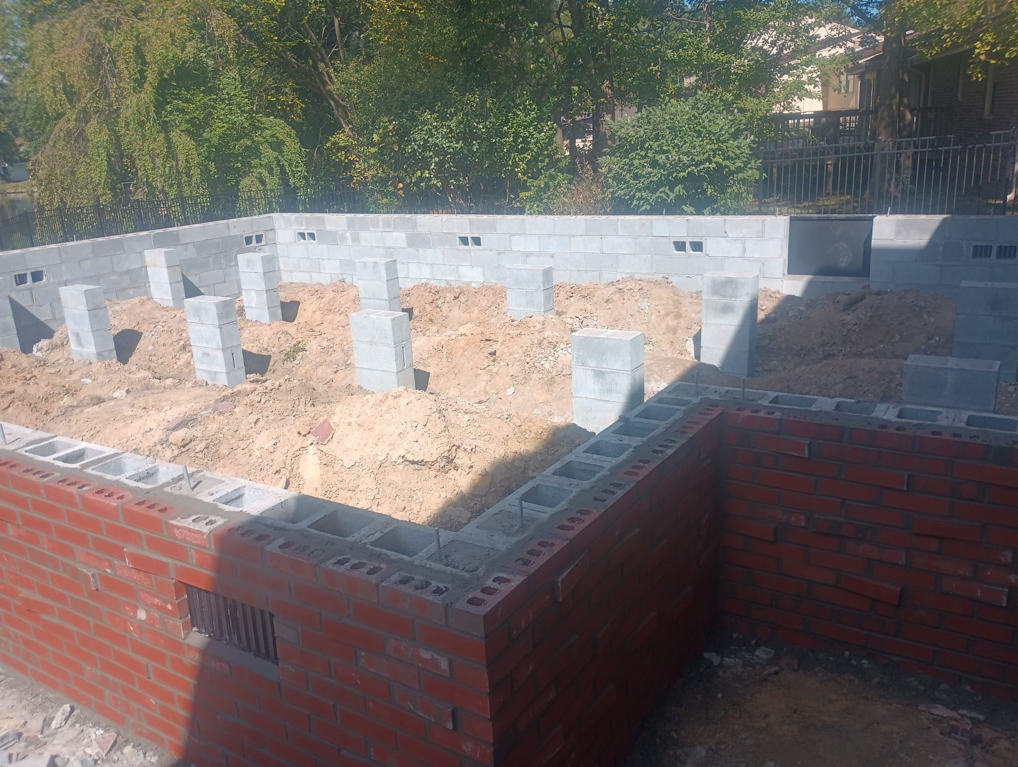 AHV Contractor, LLC Image