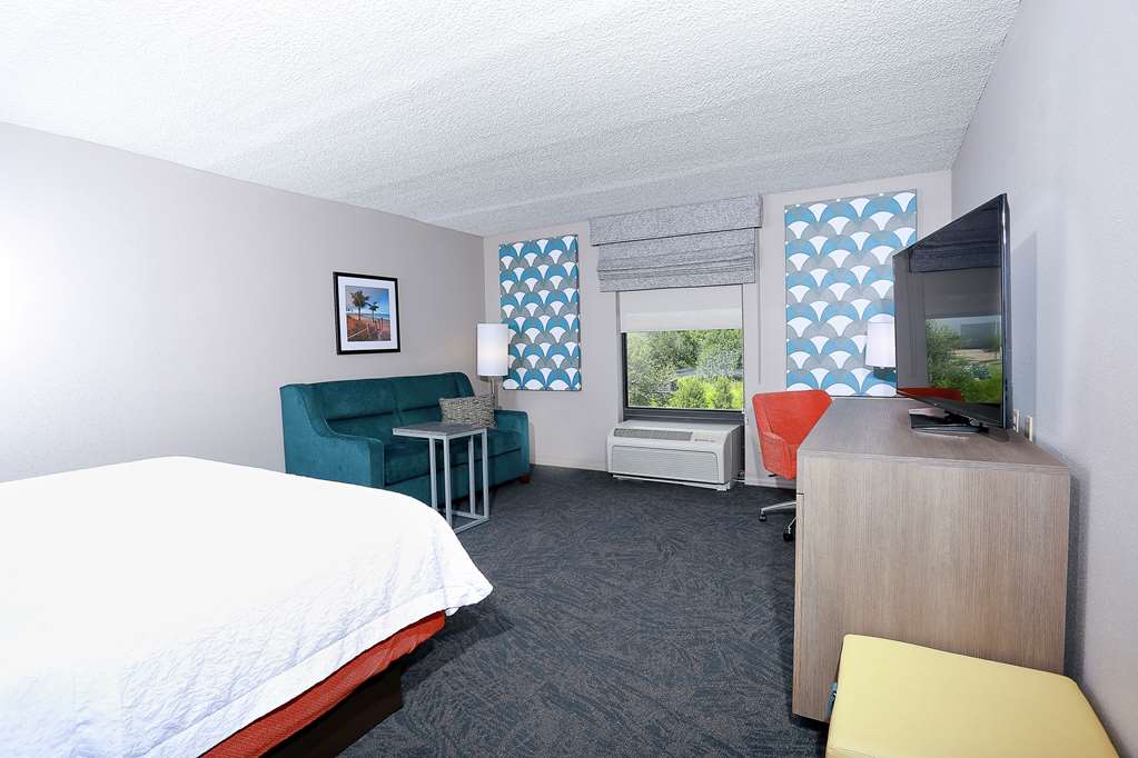 Hampton Inn & Suites Tampa-Wesley Chapel Image