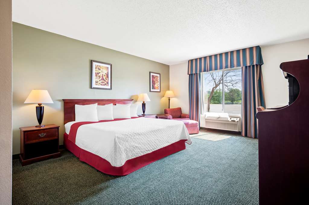 Best Western Annawan Inn Image
