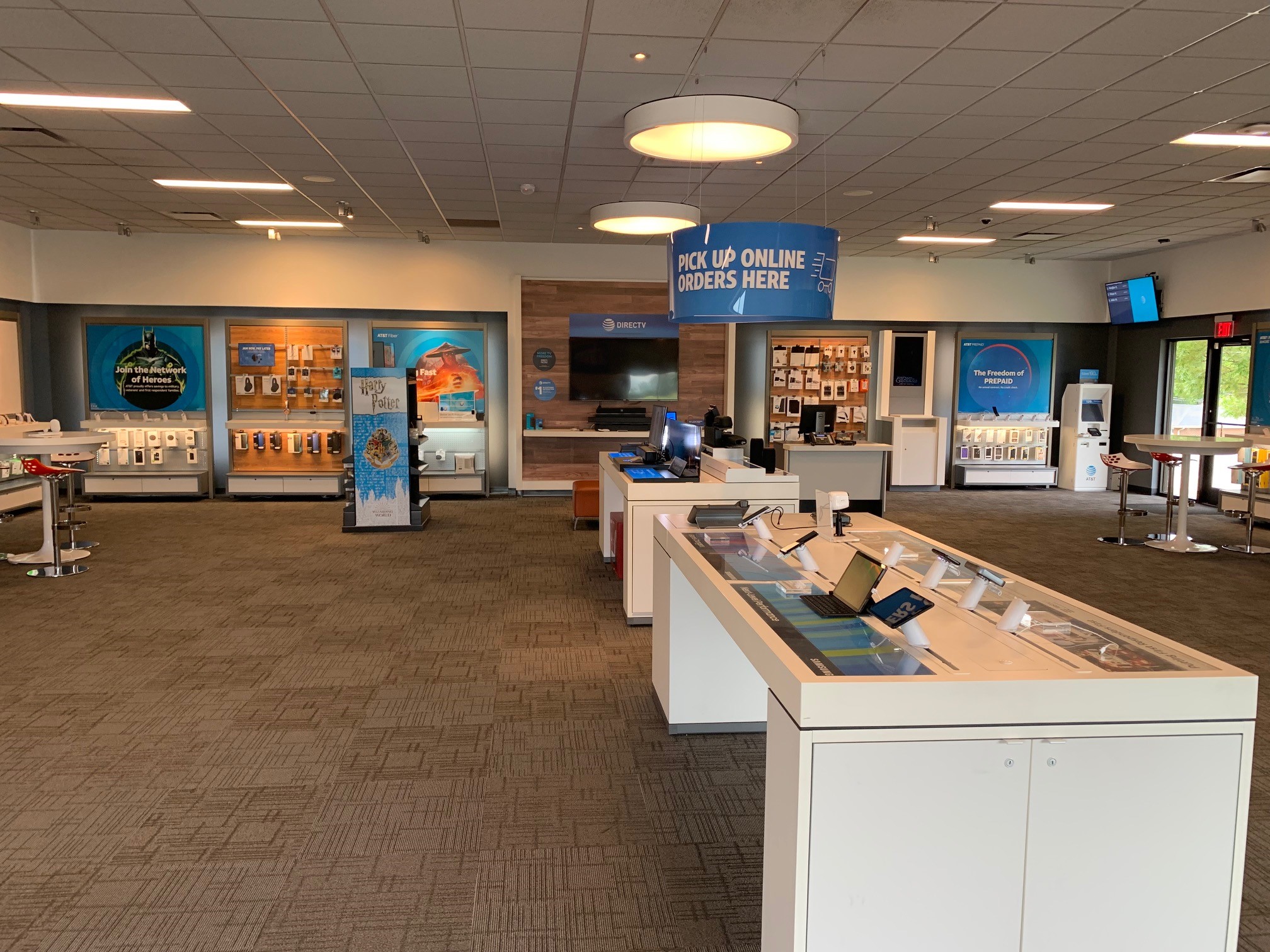 AT&T Store Photo