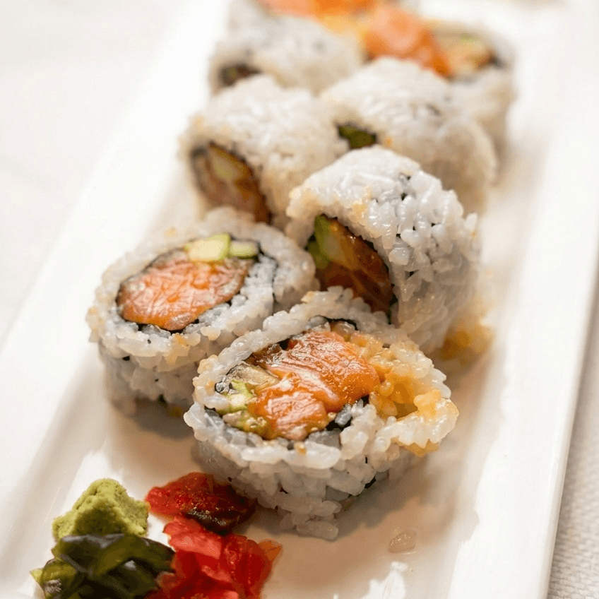 Spicy Salmon Roll