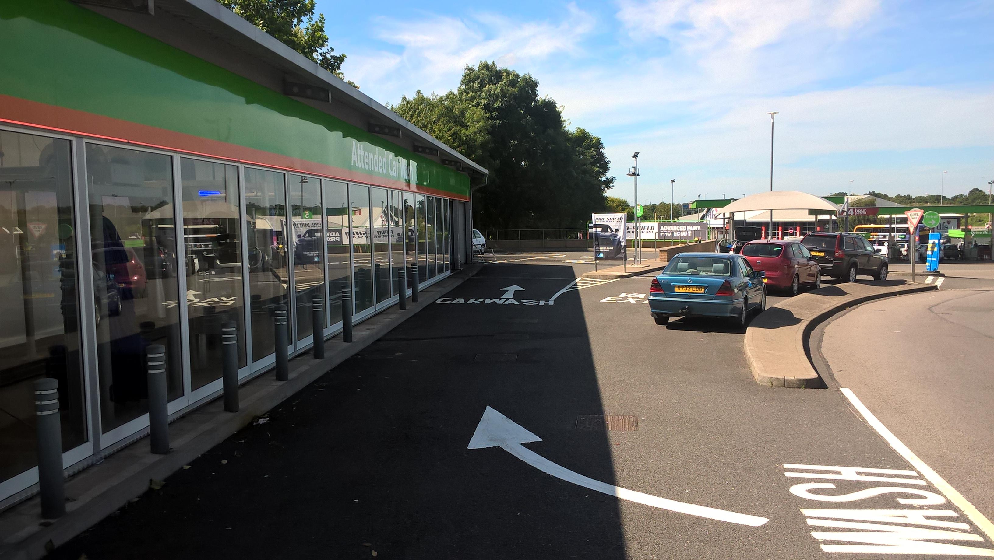 Images IMO Car Wash