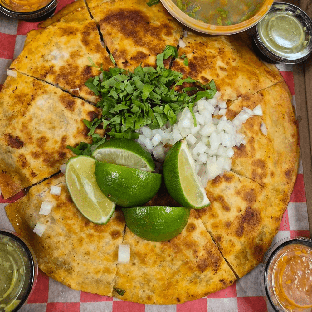 Pizza Birria
