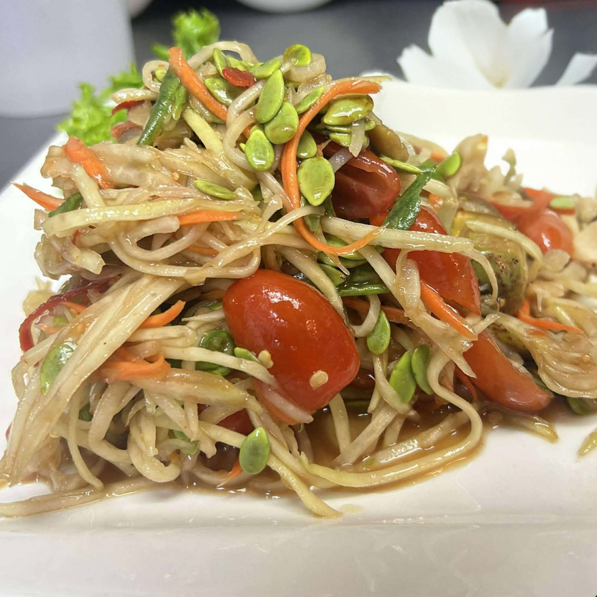 Som Tum with Sweet Crab & Pla Ra Sauce