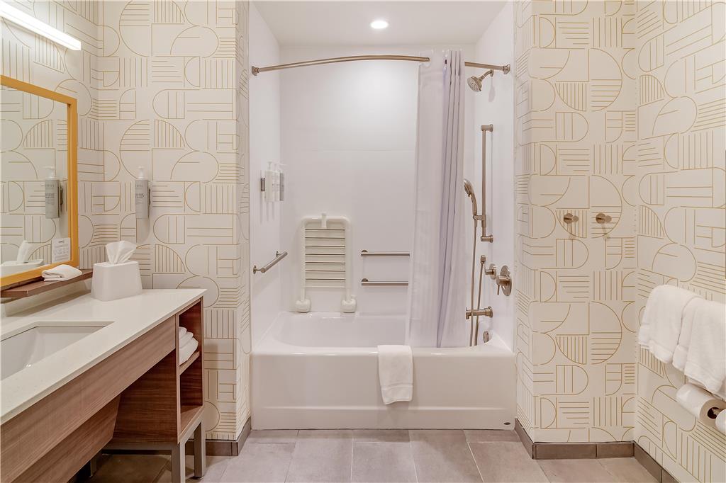 Home2 Suites by Hilton Crestview I-10 Image