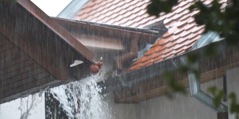 3 Signs of Winter Roof Damage