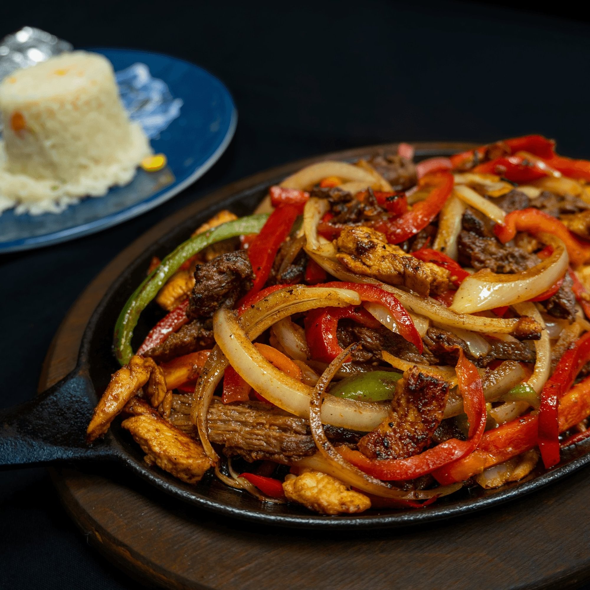 Carne Con Pollo Fajita