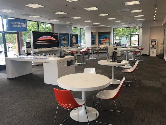 AT&T Store Photo