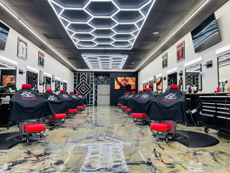 Los Latinos Barbershop Logo