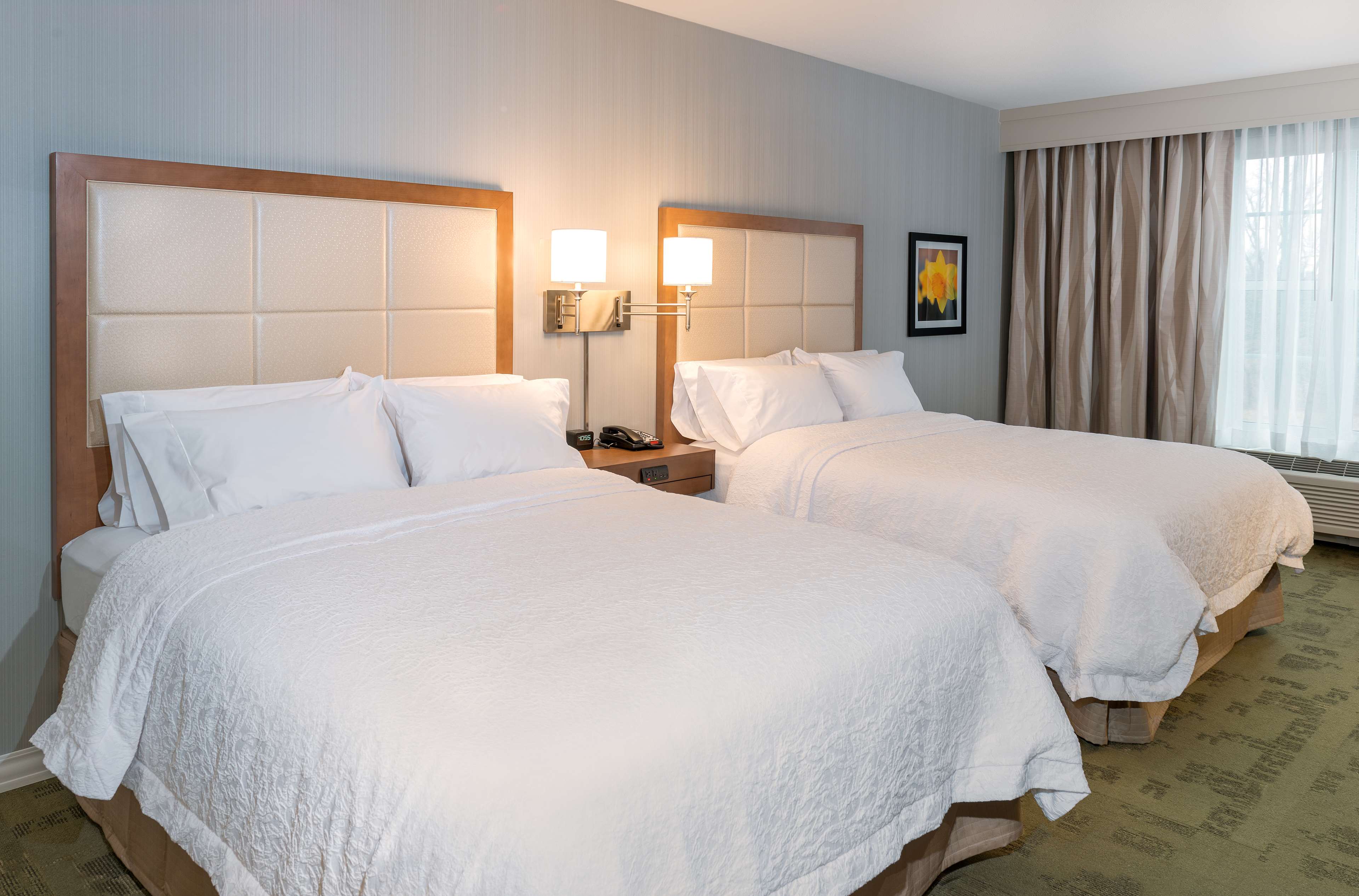 Guest room