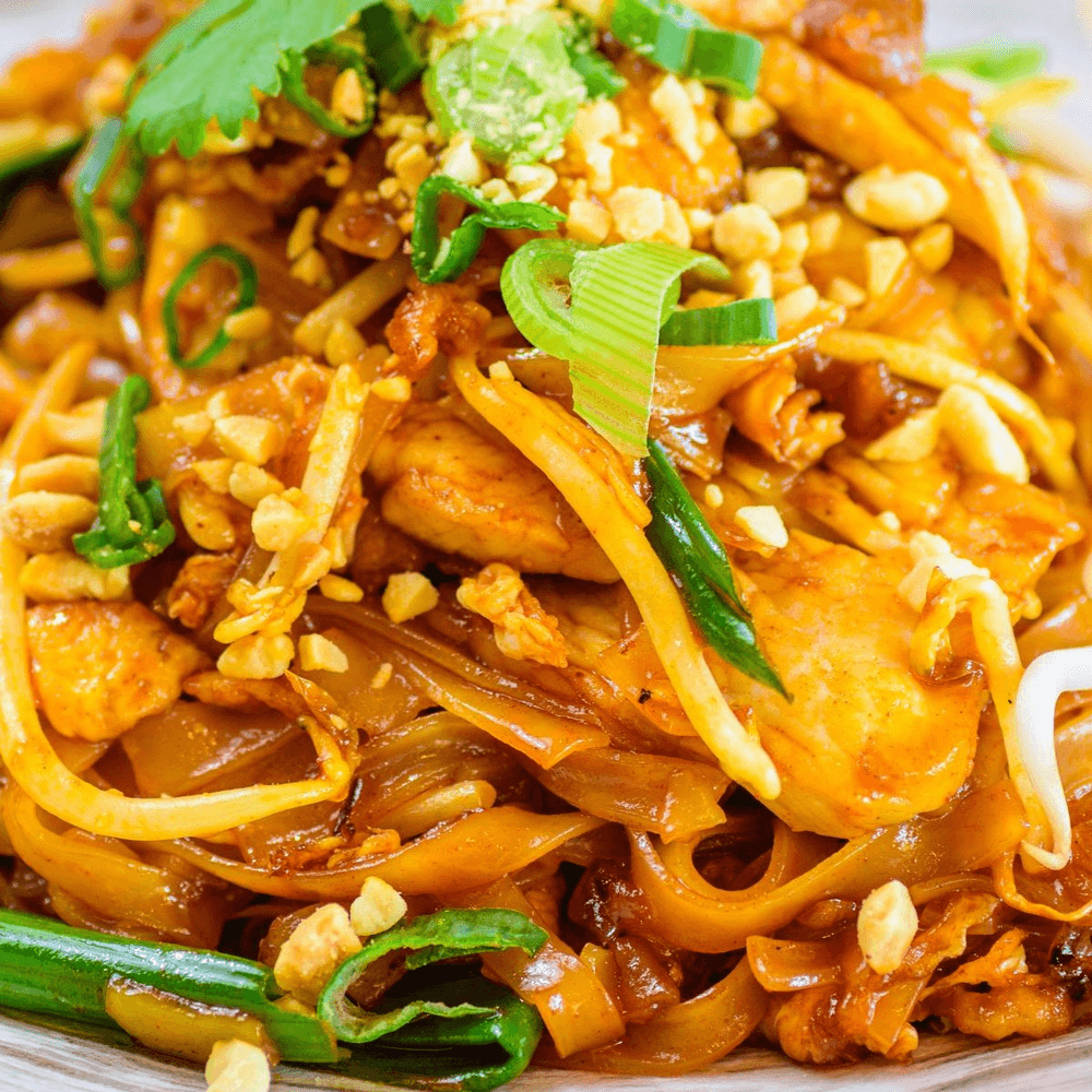 E24ฺB-Pad Thai Sriracha