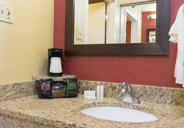 Images Courtyard by Marriott Bowling Green Convention Center