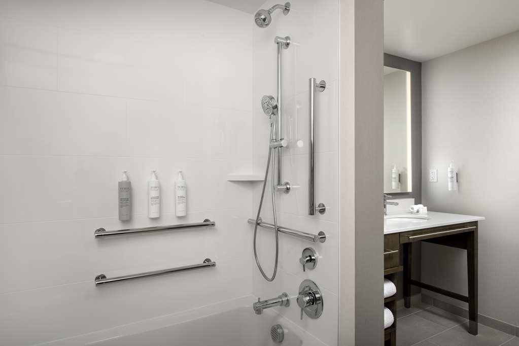 Homewood Suites by Hilton Greenville Image