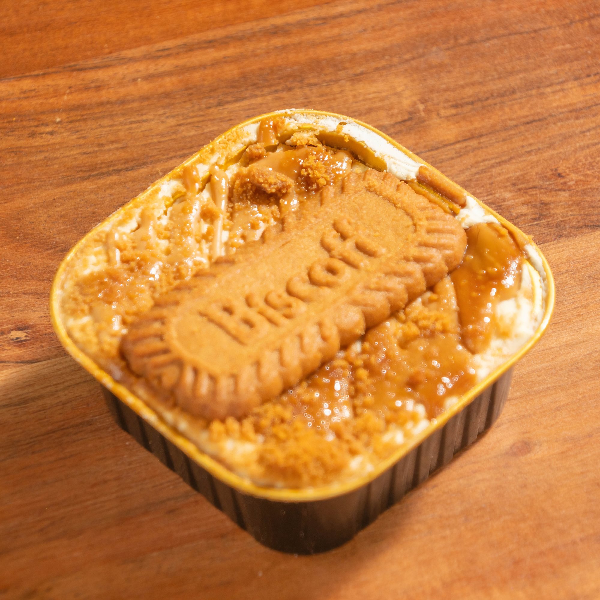 Lotus Milk Cake