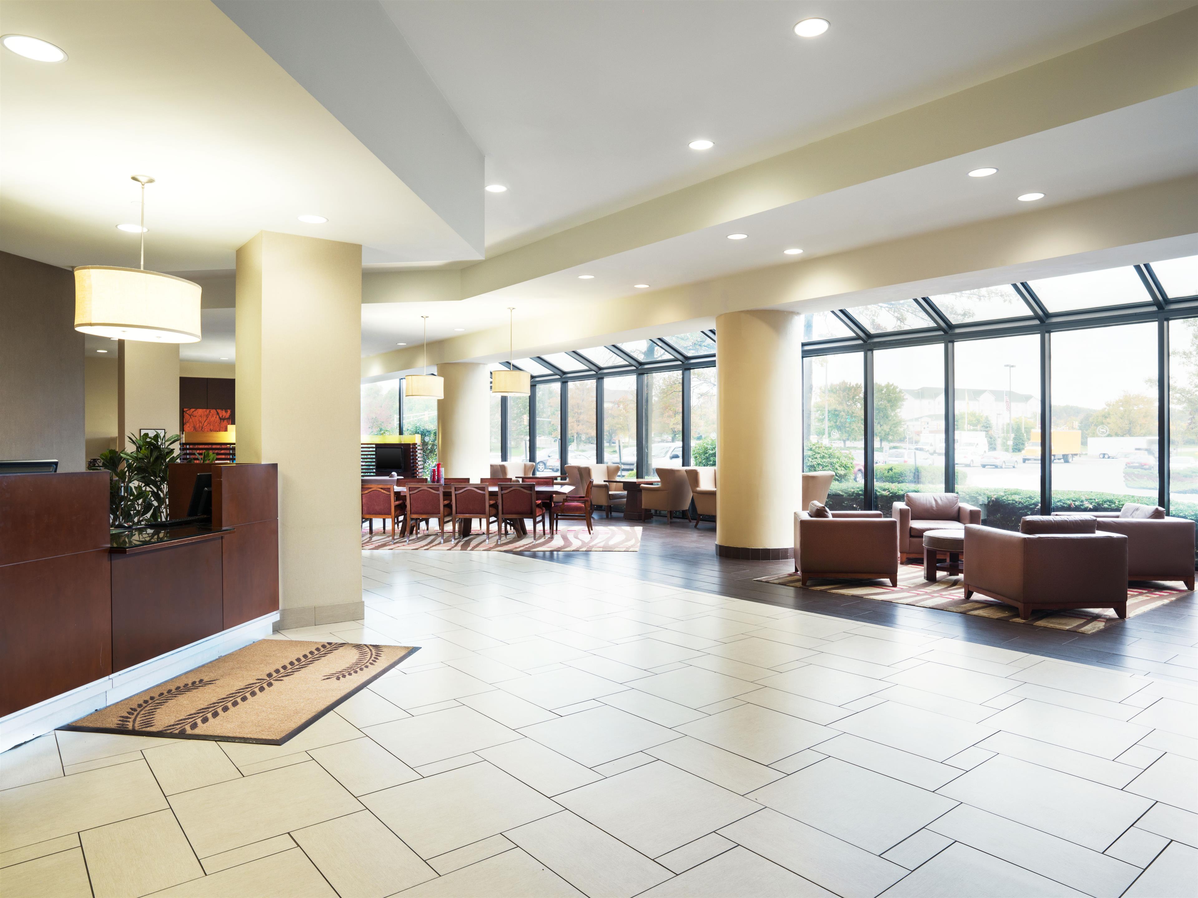 Sheraton Edison Hotel Raritan Center in Edison, NJ (732) 2258...