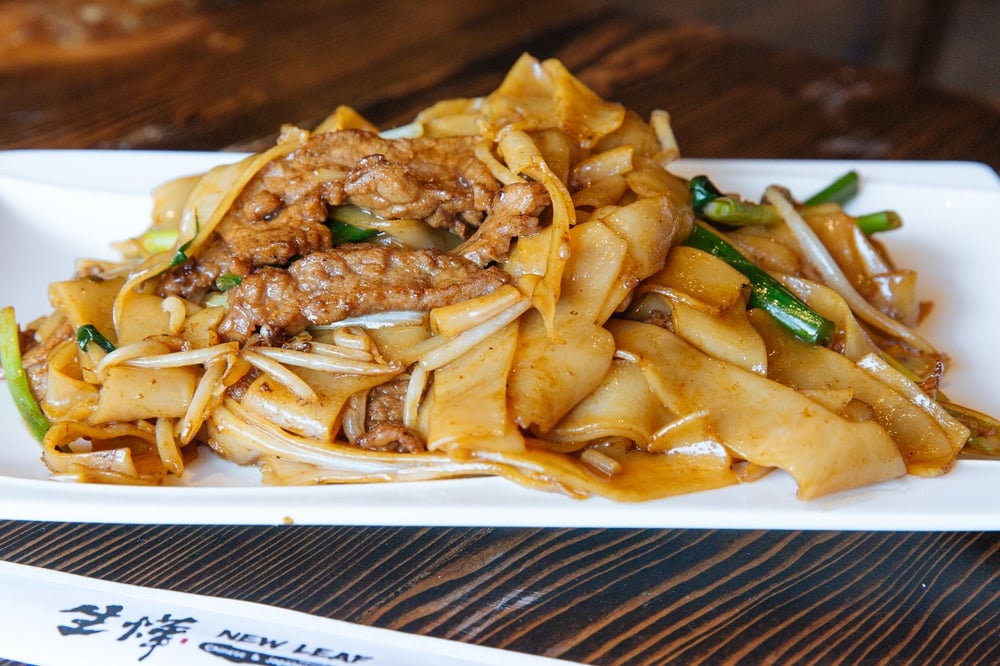 Chow Fun (Thick Rice Noodle)