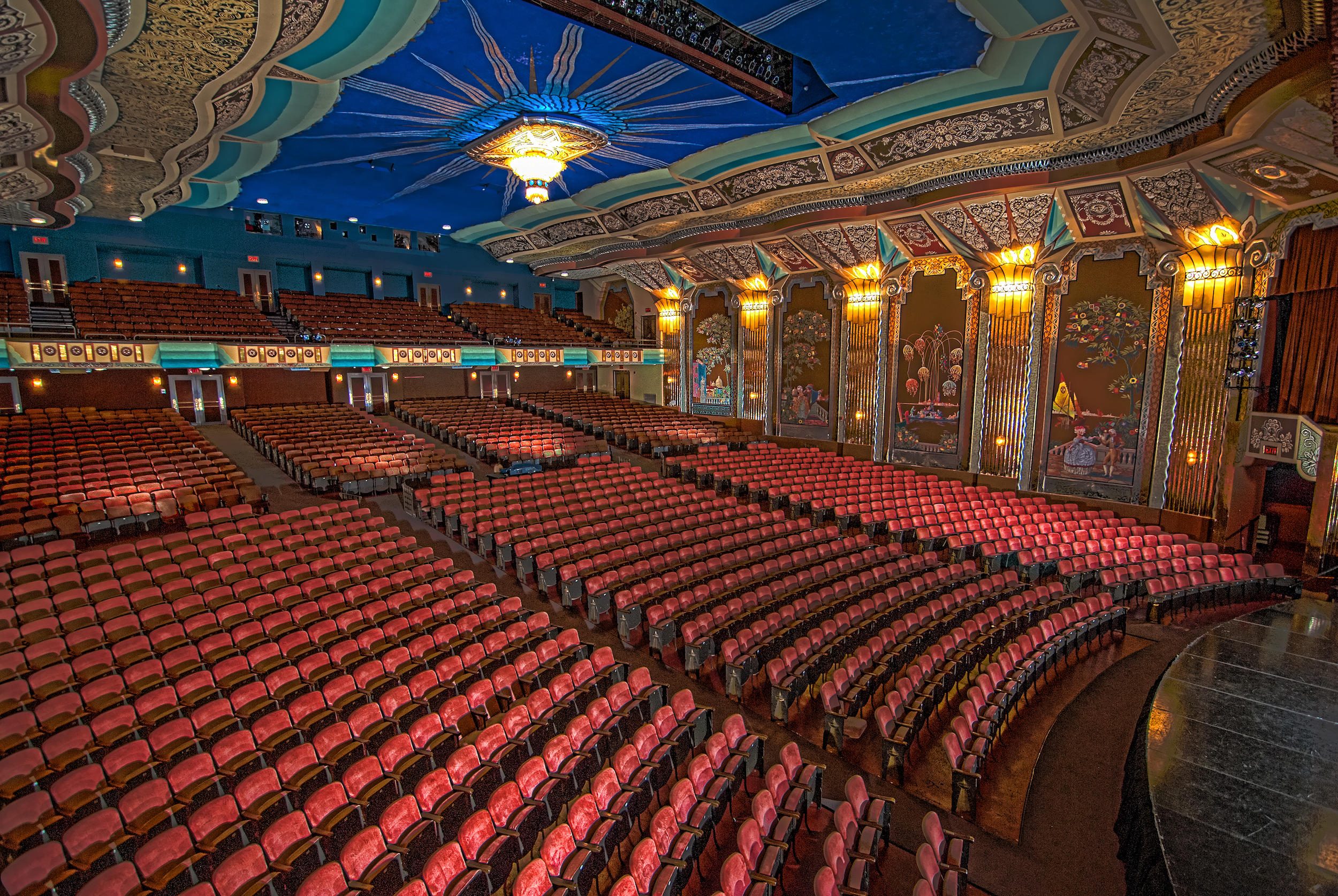 The Paramount Austin Seating Chart Elcho Table
