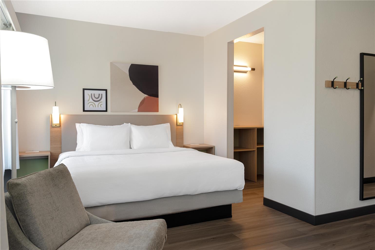 Spark by Hilton Wilmington Image