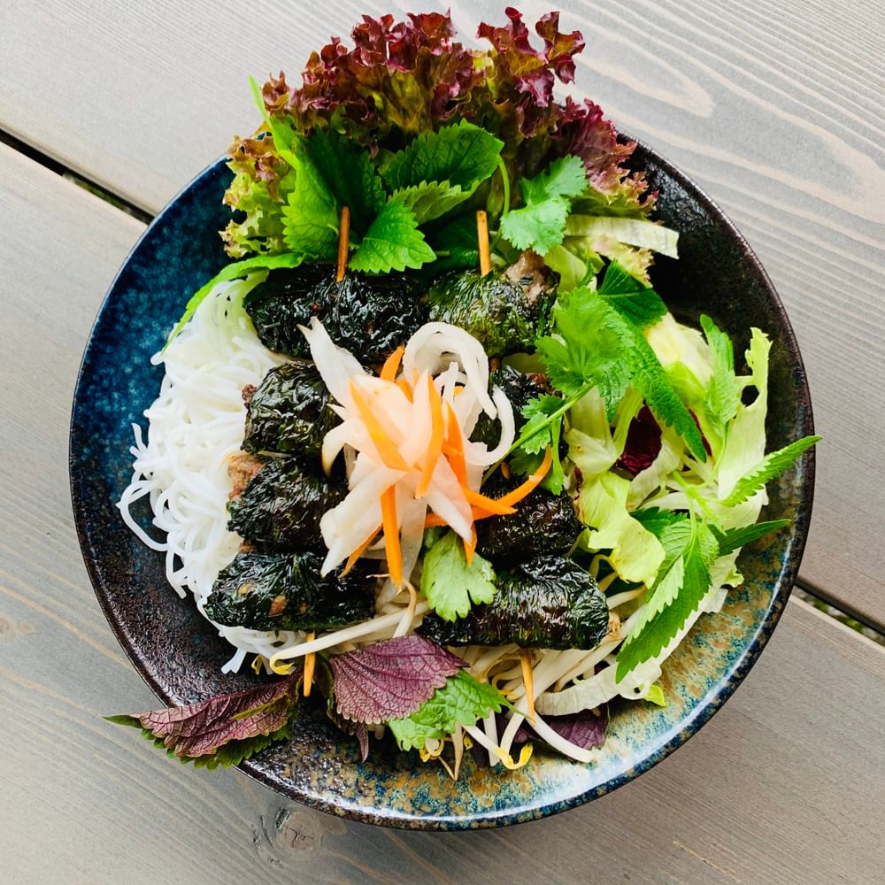 51b. Bun Bo LA Lot