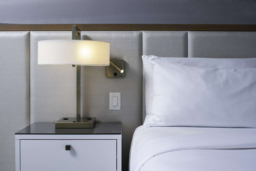 The Lofton Hotel Minneapolis, Tapestry Collection by Hilton Image