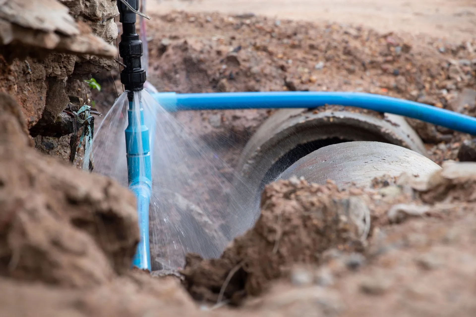 Trenchless Pipe Lining