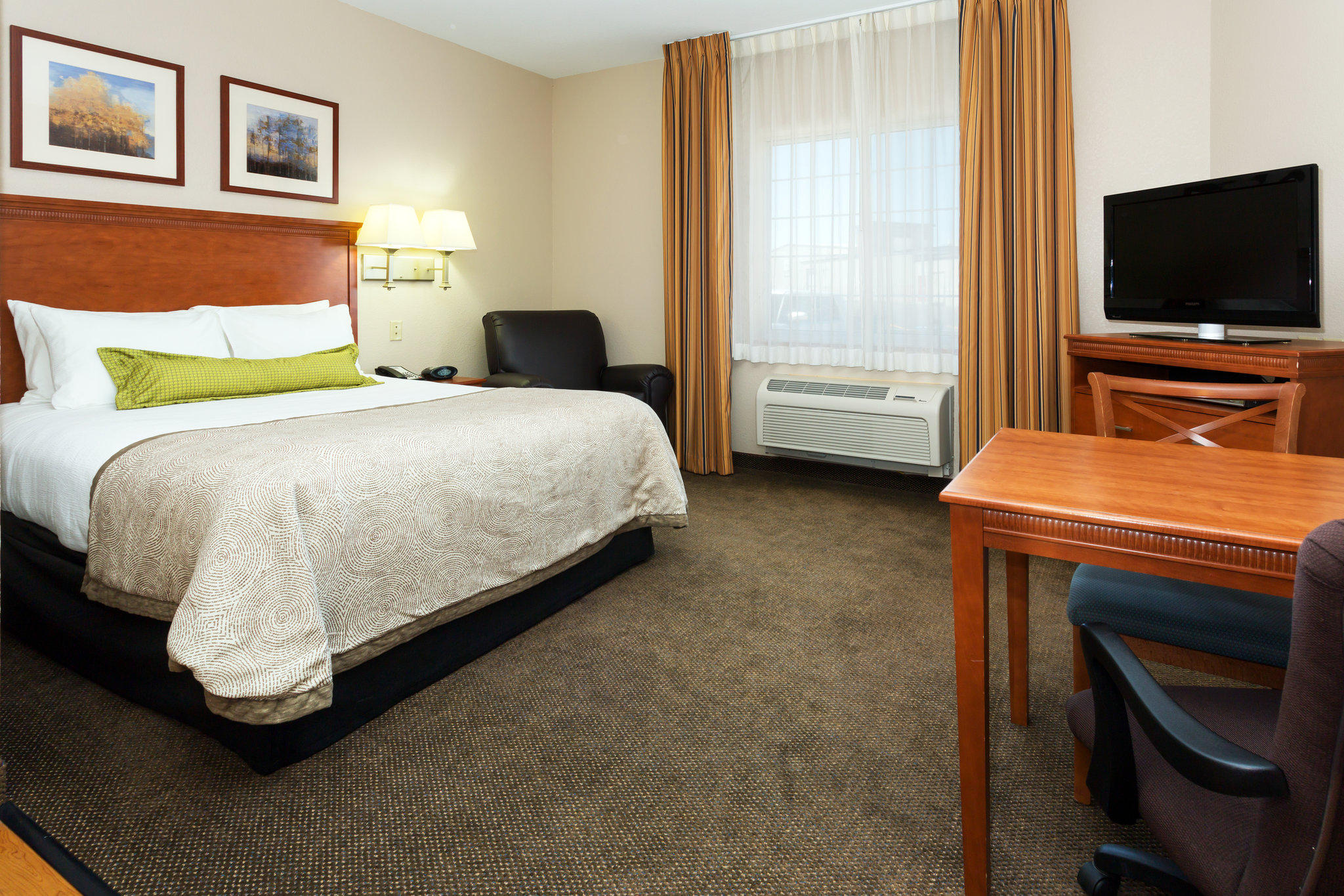 Candlewood Suites Idaho Falls Photo