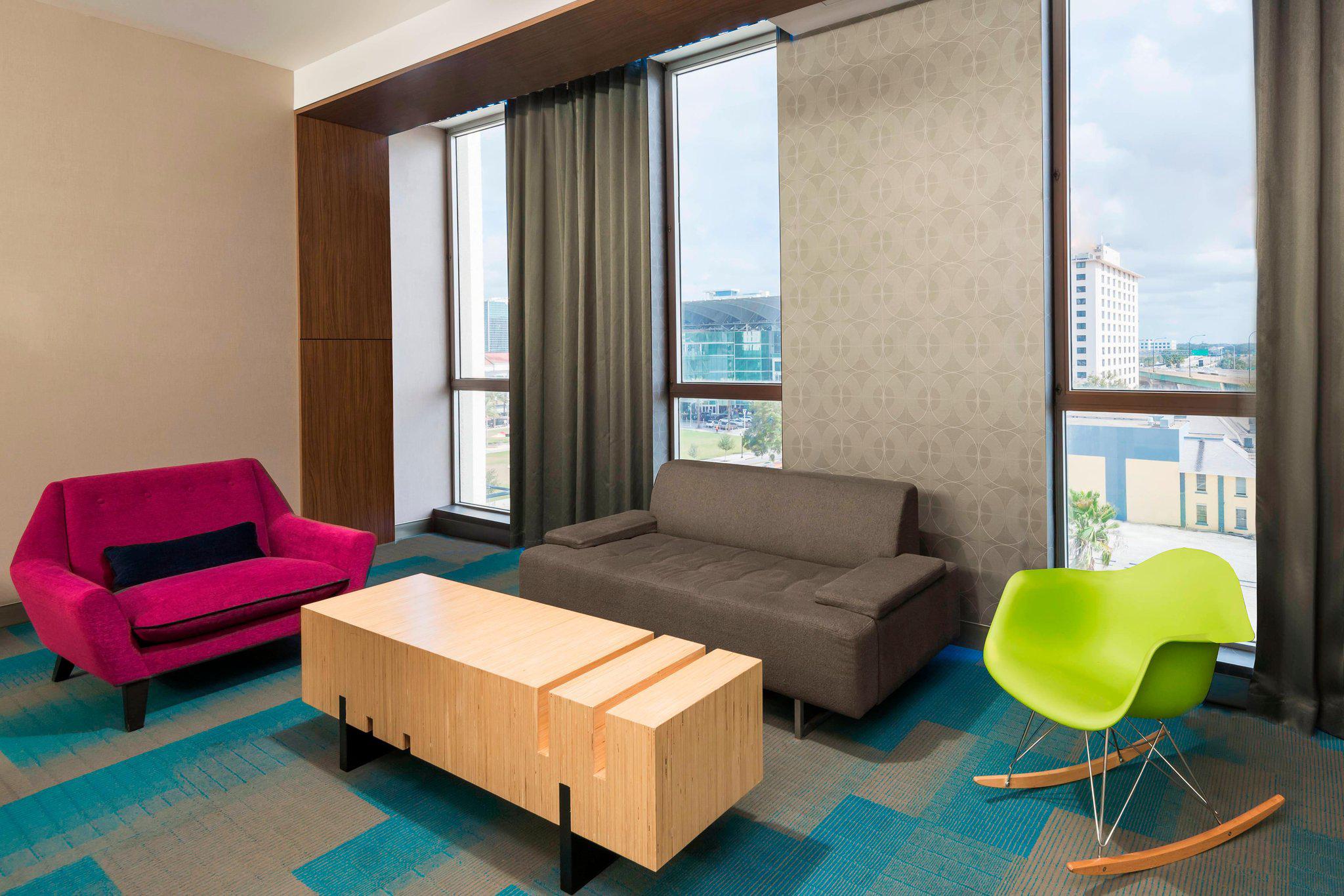 Aloft Orlando Downtown Photo