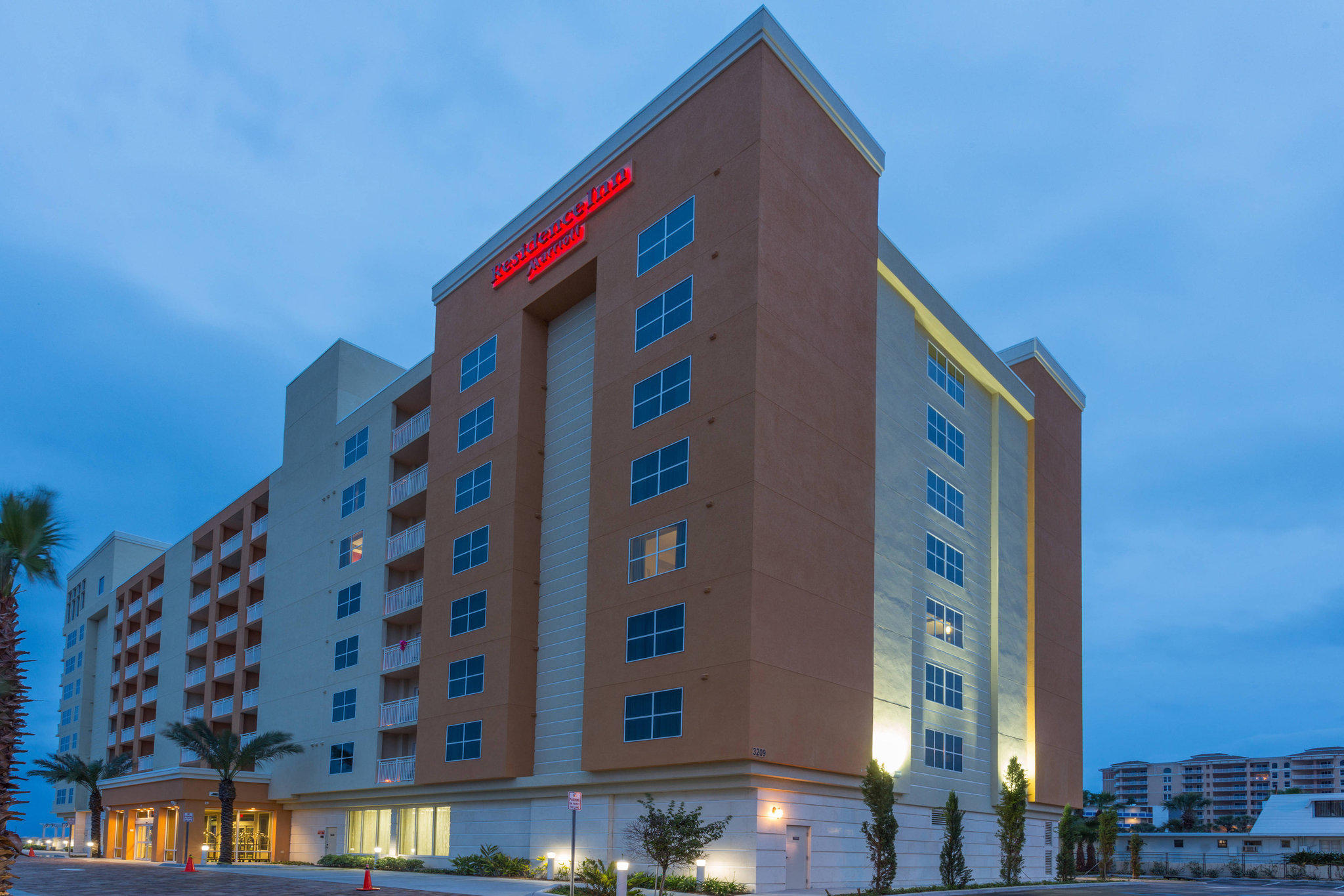 Residence Inn by Marriott Daytona Beach Oceanfront Photo