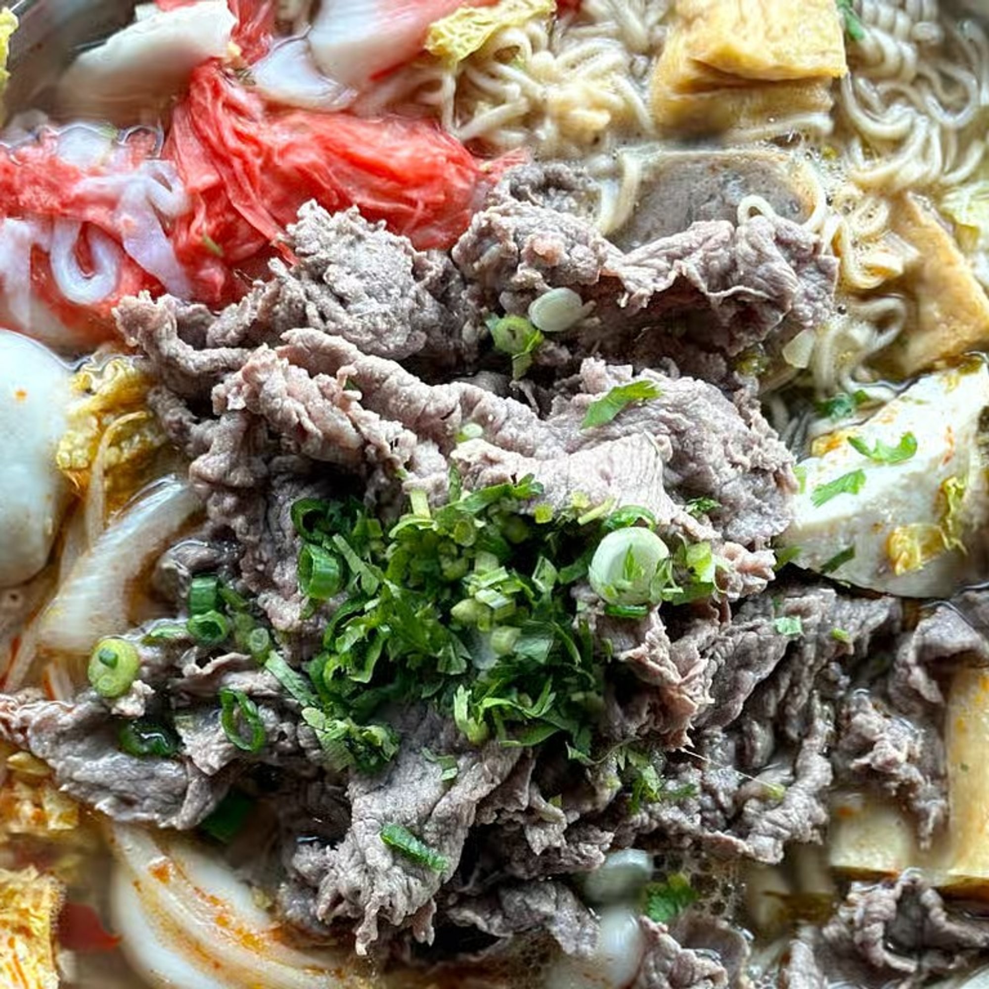 Vietnamese Chili Beef Bone Hot Soup