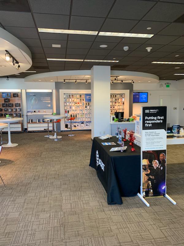 AT&T Store Photo