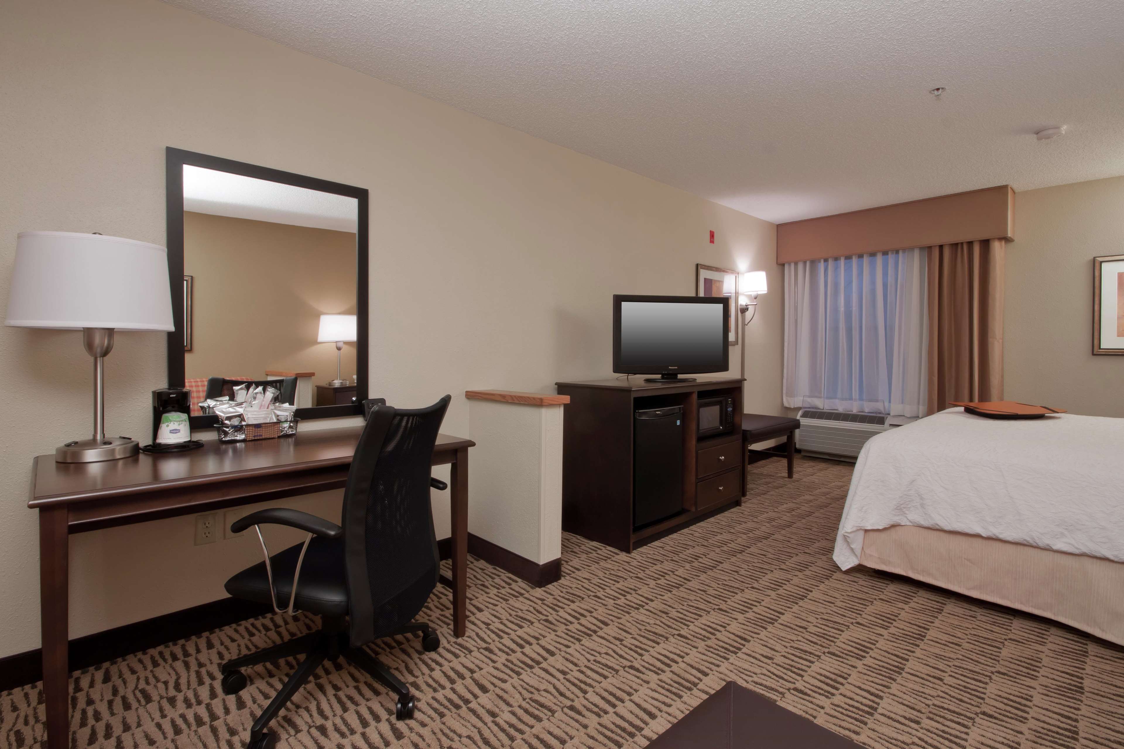 Hampton Inn Jackson Photo