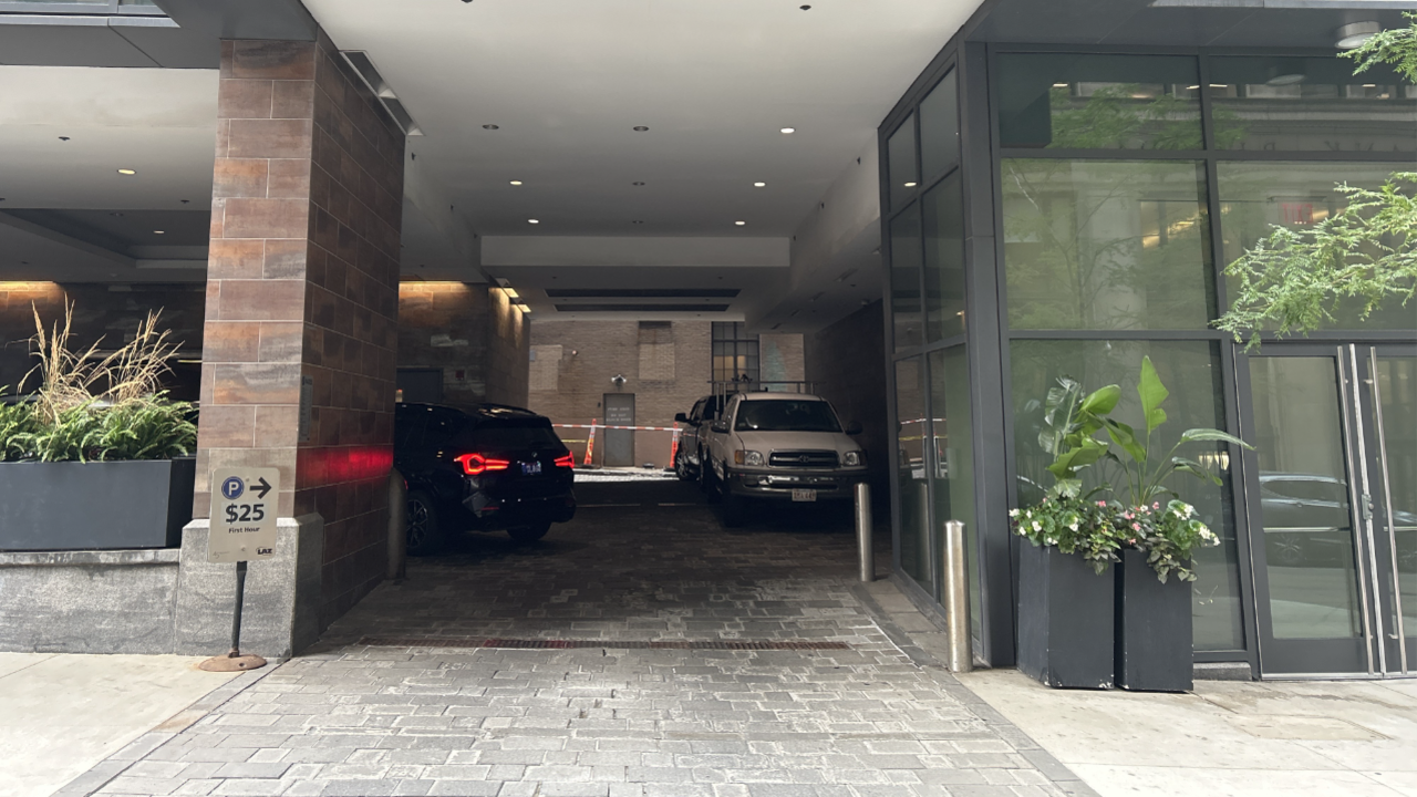 LAZ Parking - 45 Province Street