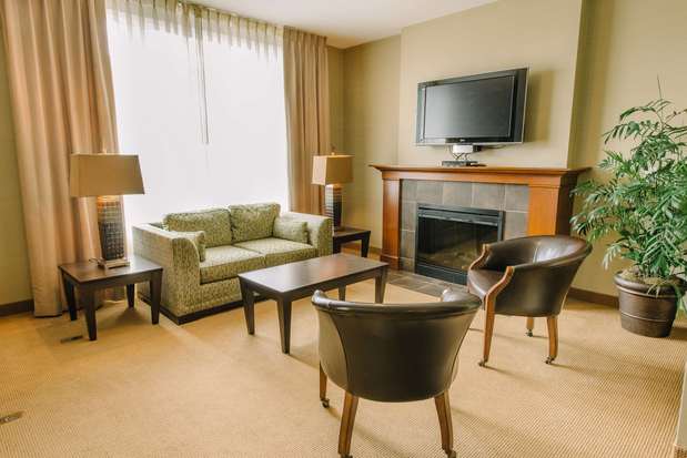 Images Hilton Garden Inn Manchester Downtown