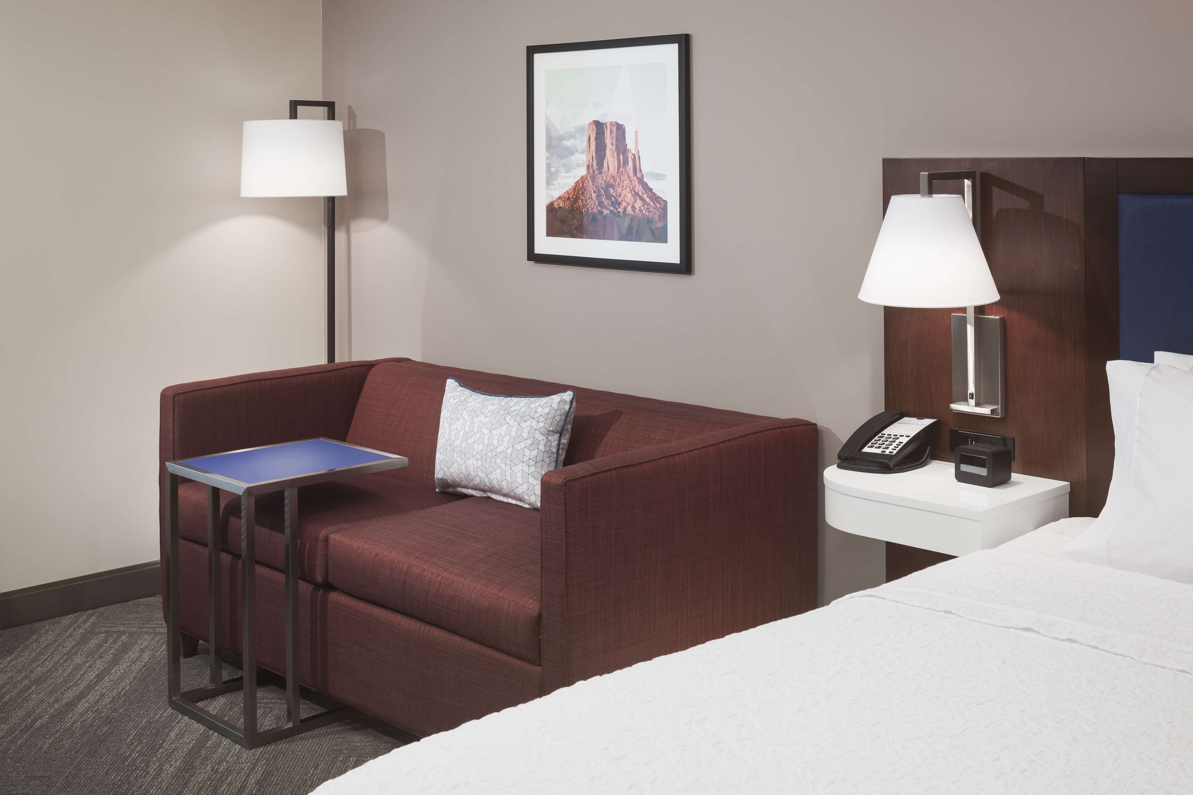 Guest room